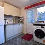 4 Bed In Whitby Oc-82262 *